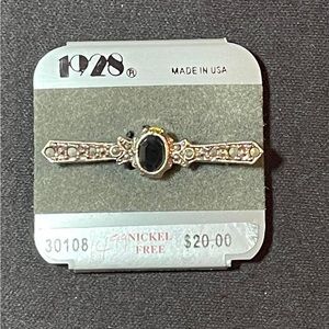 108 - 1928 Genuine Marcasite silver tone brooch